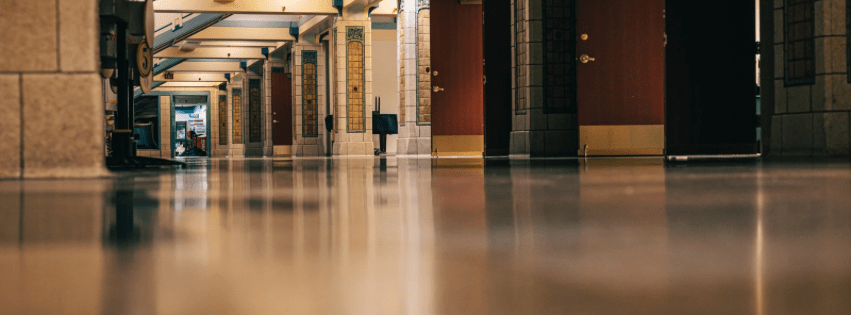 Choosing Between High-Gloss and Matte Concrete&nbsp;Finishes